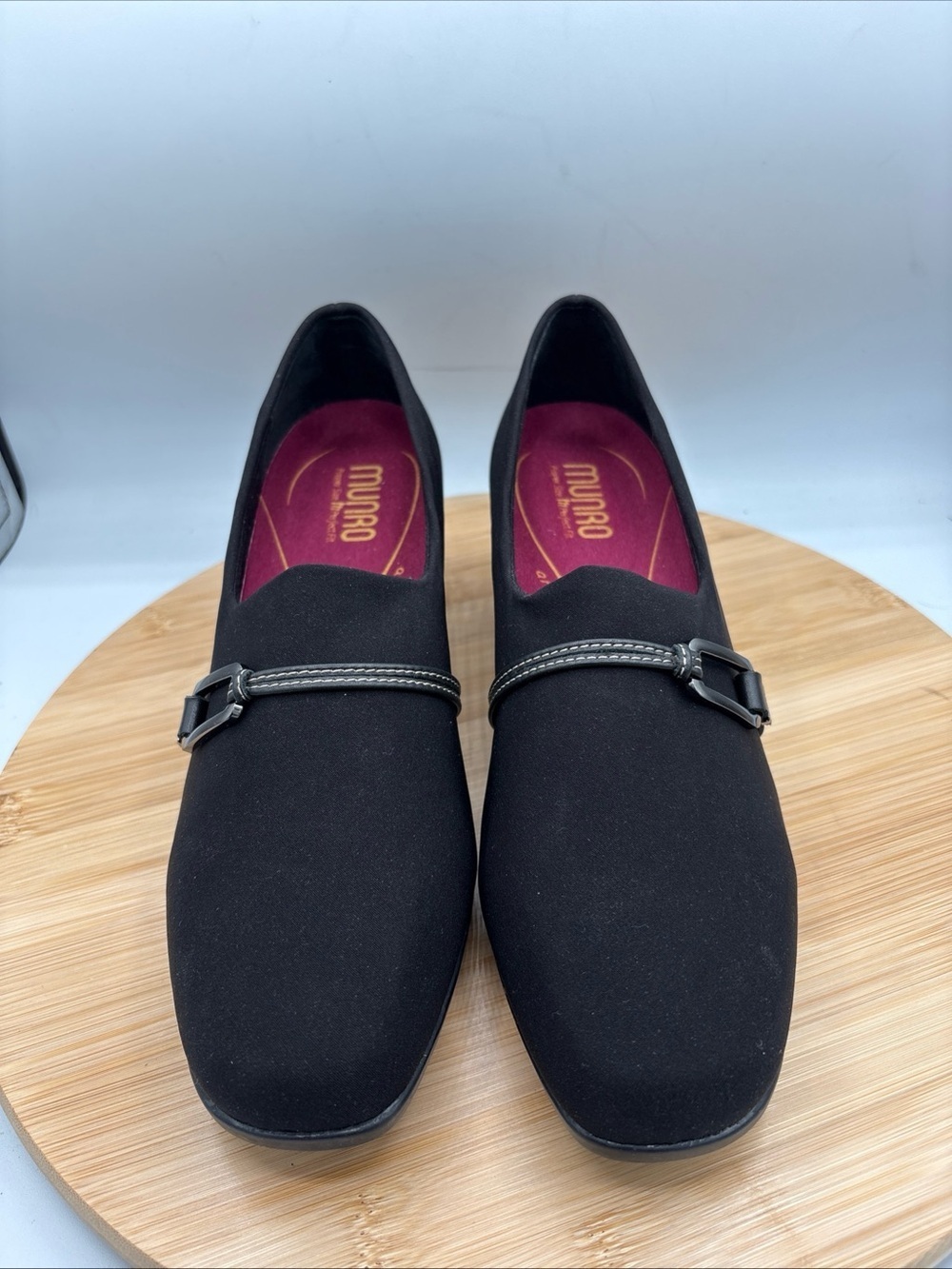 Munro Cindi II Black Fabric Block Heel Pumps Buckle Strap Women’s 9N Comfort - Picture 2 of 9